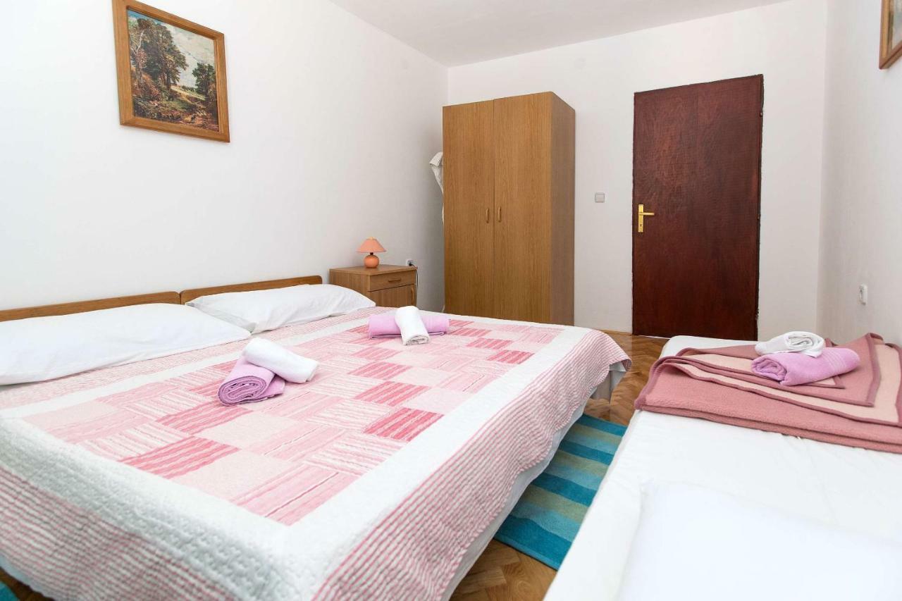 Apartman Ivan Драмал Екстериор снимка