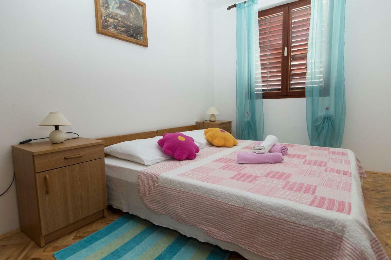 Apartman Ivan Драмал Екстериор снимка
