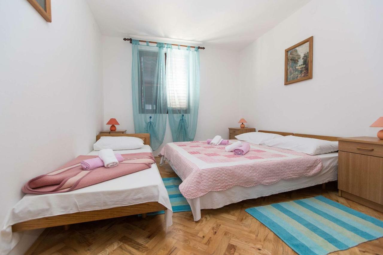 Apartman Ivan Драмал Екстериор снимка