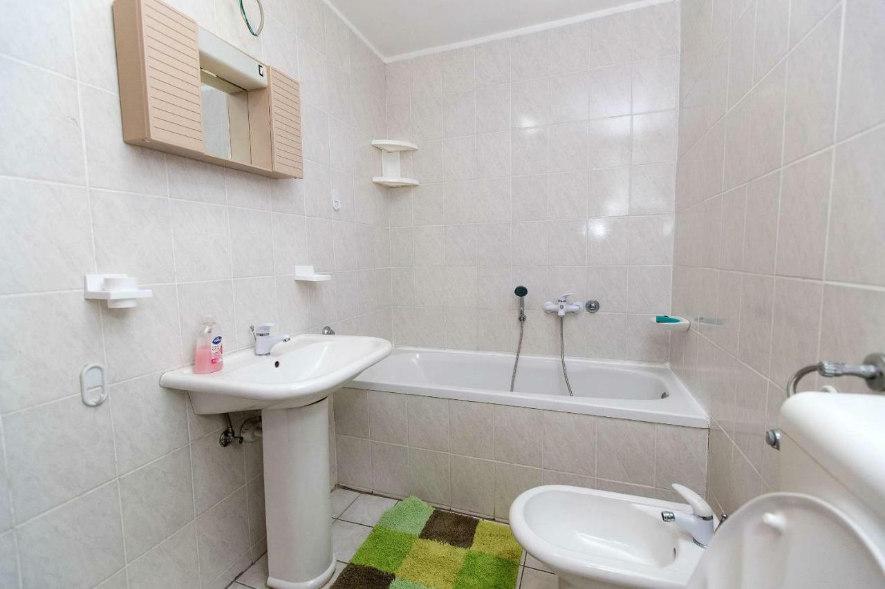 Apartman Ivan Драмал Екстериор снимка