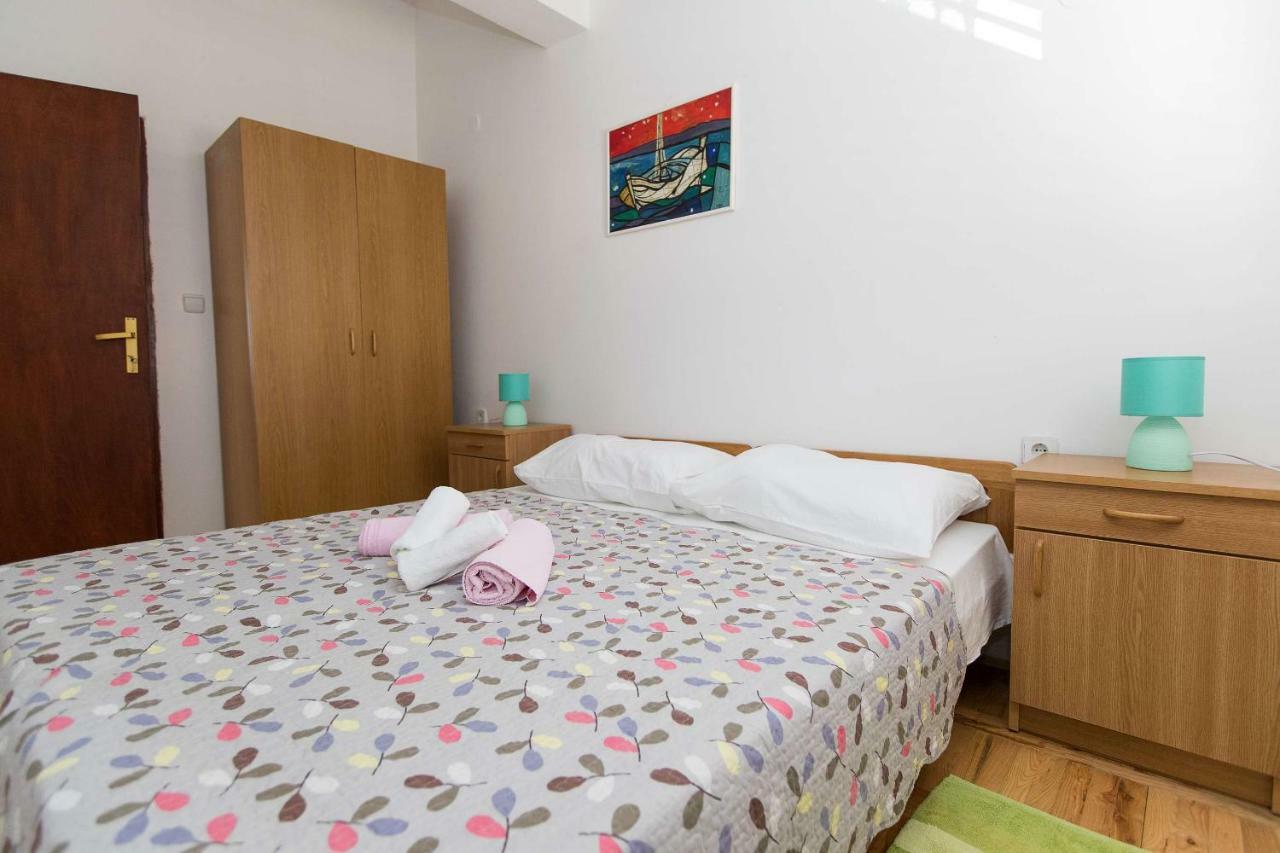 Apartman Ivan Драмал Екстериор снимка
