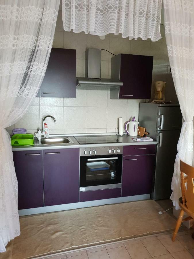 Apartman Ivan Драмал Екстериор снимка